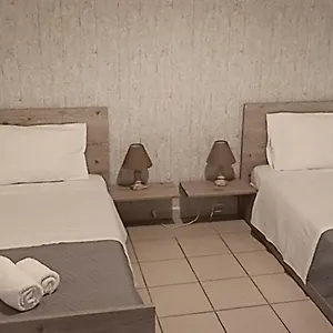 https://poseidon-rooms-vourvourou.hotelschalkidiki.net