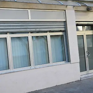 https://studio-two-roses.splithotels.org